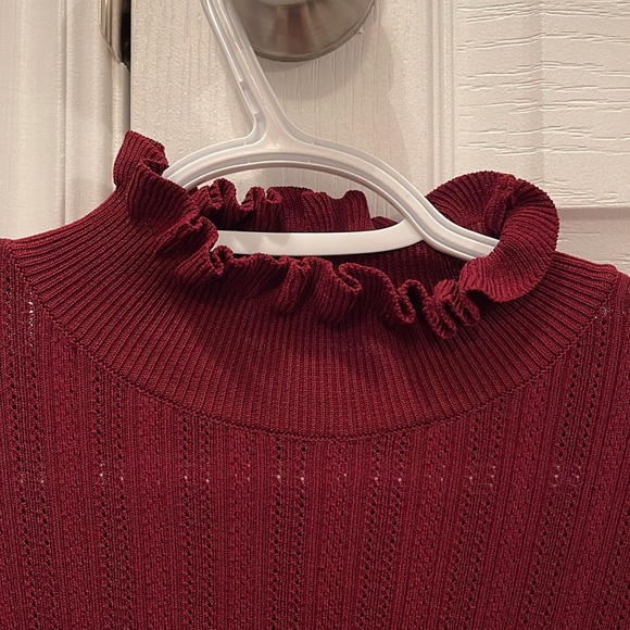 Ruffle knit turtleneck - Picture 3 of 5